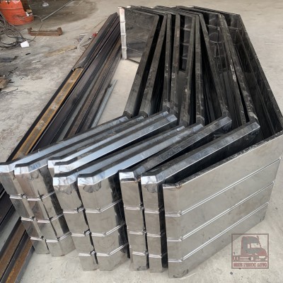 Ve xe tải bằng Inox lắp trên xe tải